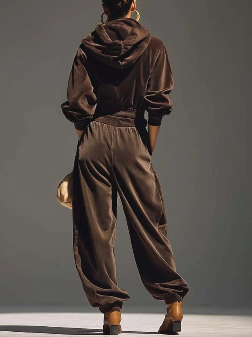 Regena | Velvet Hoodie & Relaxed Pants Set