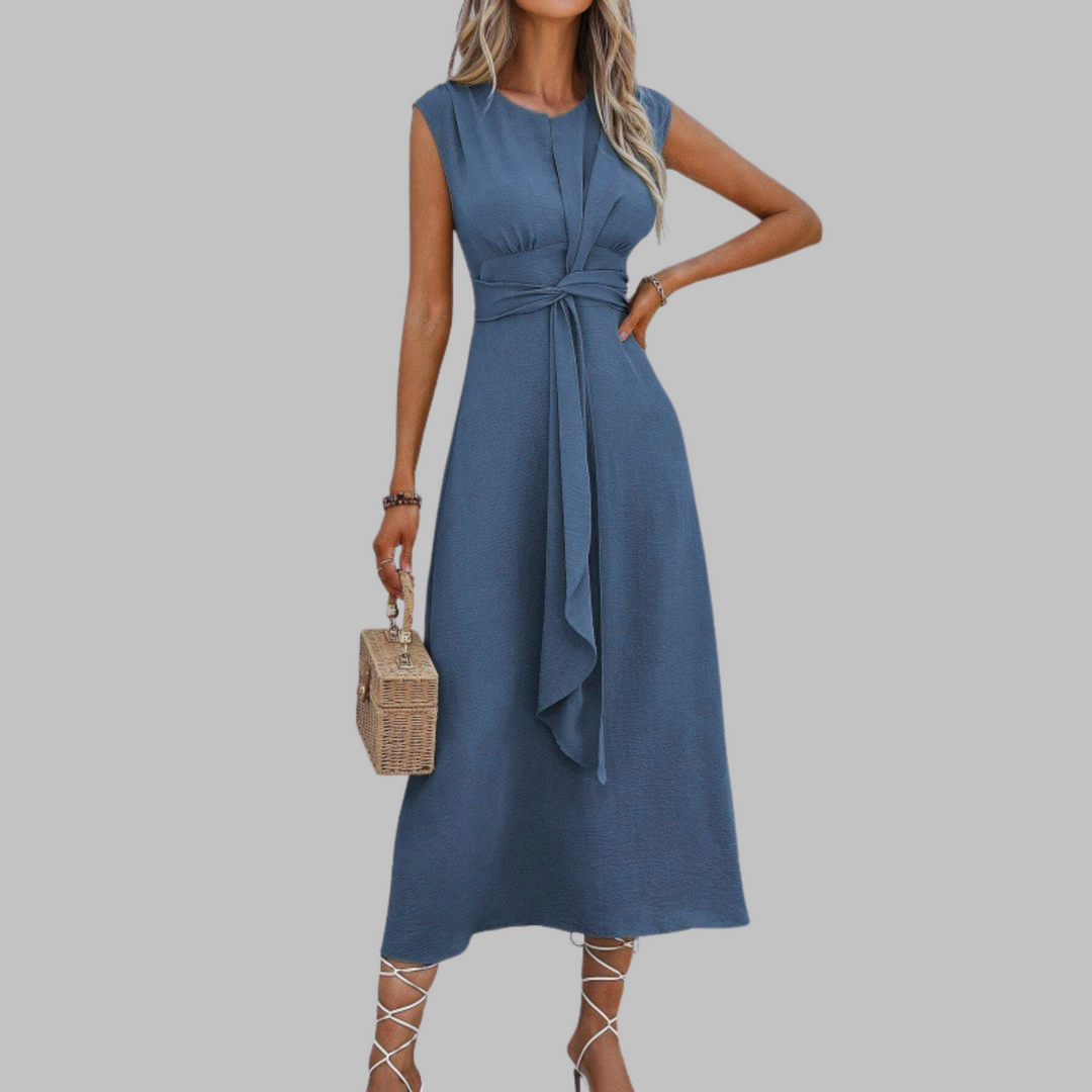 Ravelle │ Elegant Sleeveless Round Neck Maxi Dress