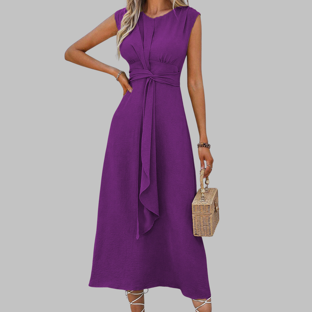 Ravelle │ Elegant Sleeveless Round Neck Maxi Dress