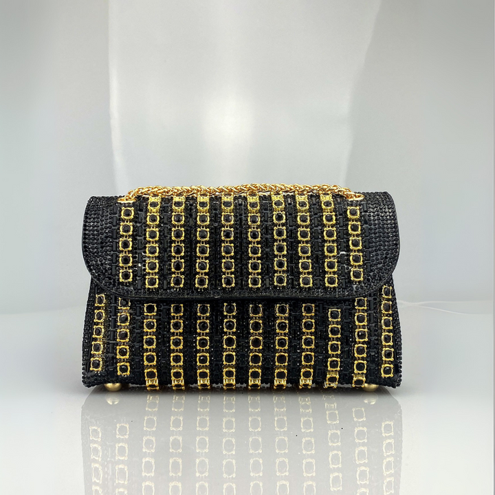 Lucianne │ Chic Chain Diamond Shoulder Bag