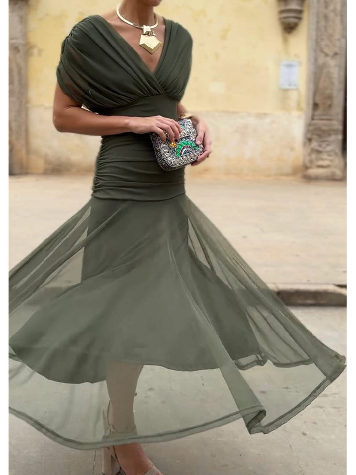 Mayla | Flowing Midi Dress