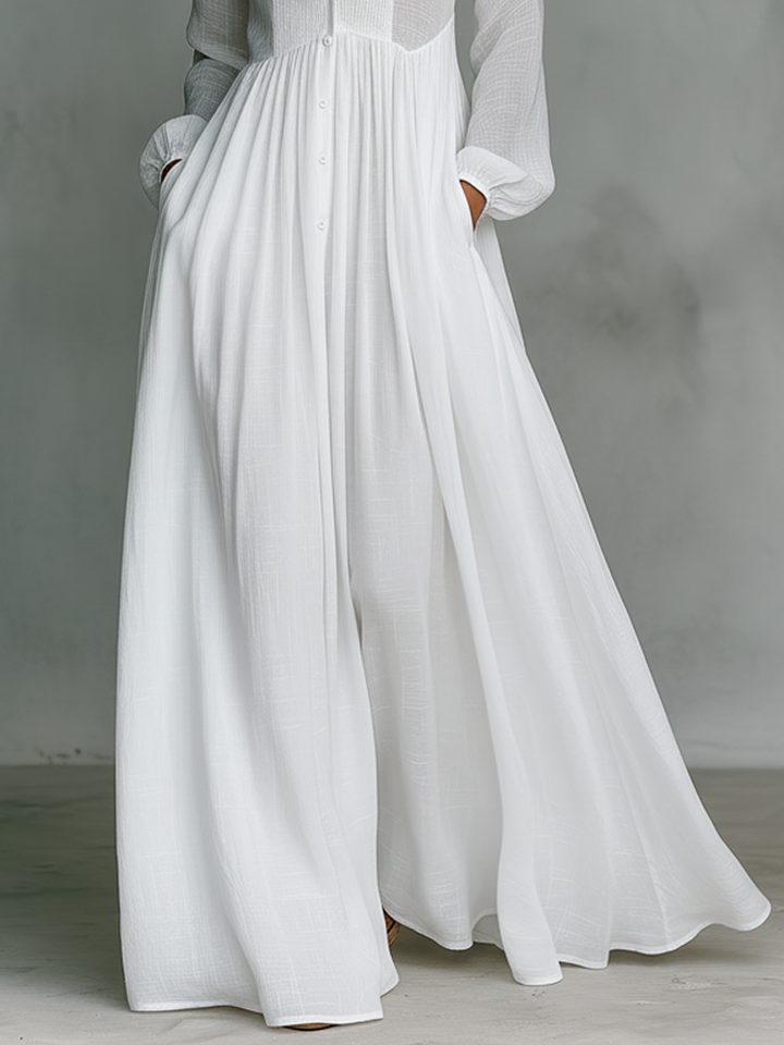 Vitoria | Flowing Minimalist Maxi Dress